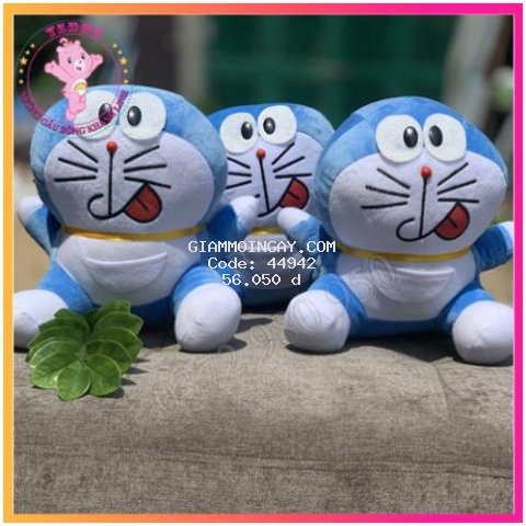 Gấu Bông Doraemon Mặt Thêu Vải Nhung Co Giãn Kết Hợp Với Bông Gòn Cao Cấp Do Việt Nam Sản Xuất